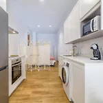 New Lofts Boutique Center Apartment