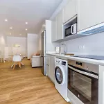 New Lofts Boutique Center